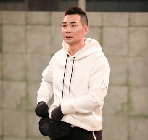 别单挑鲜肉说事 从王庆祥提词到赵文卓‘数字先生’，演艺圈的表演乱象需要一次照妖镜